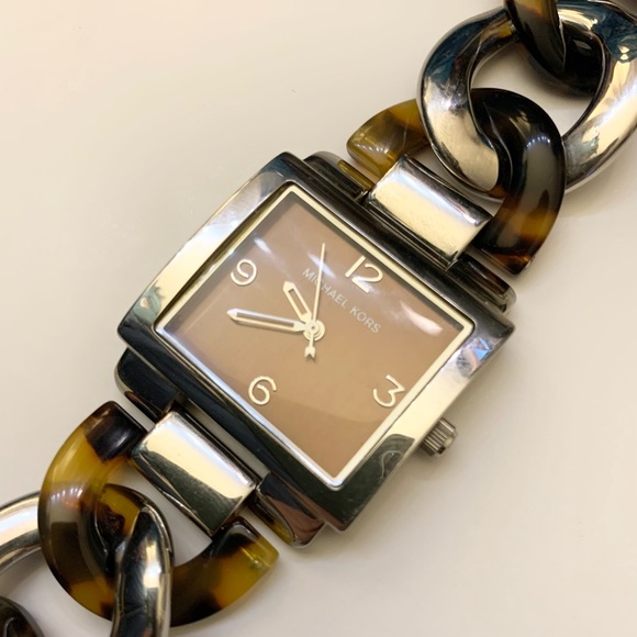 Ladies Michael Kors link bracelet watch - Picture 2 of 9